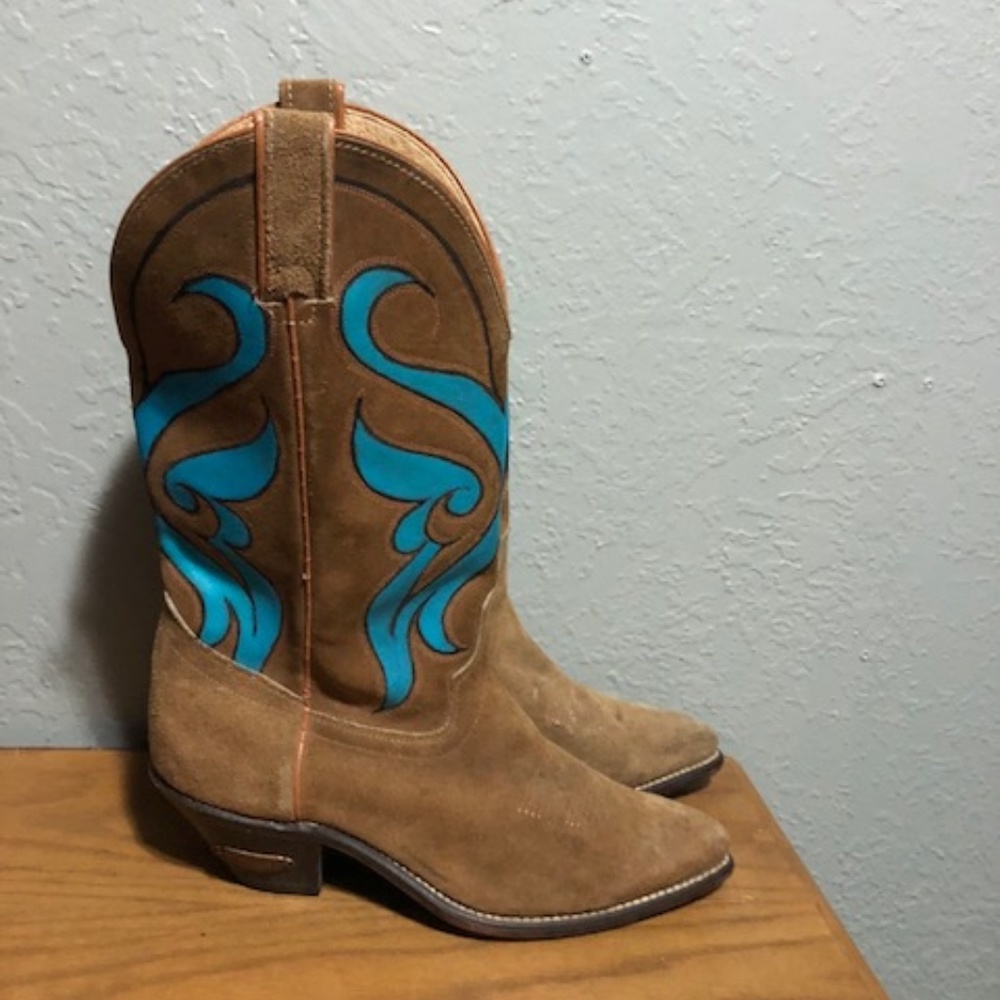 Code West Lt. Brown Suede w/Turquoise Paint Boots